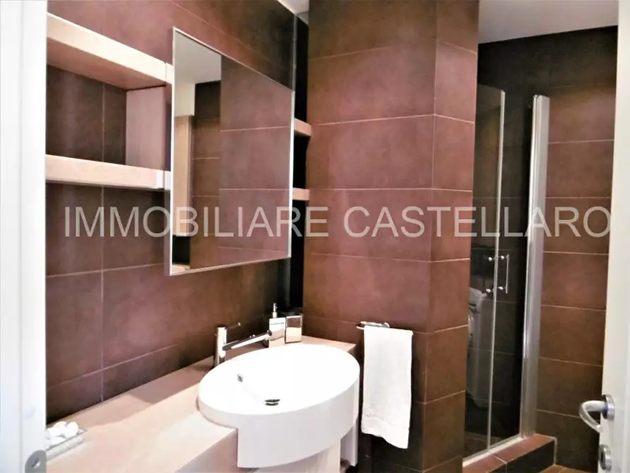 Immagine 18 di Appartamento in vendita  a Castellaro