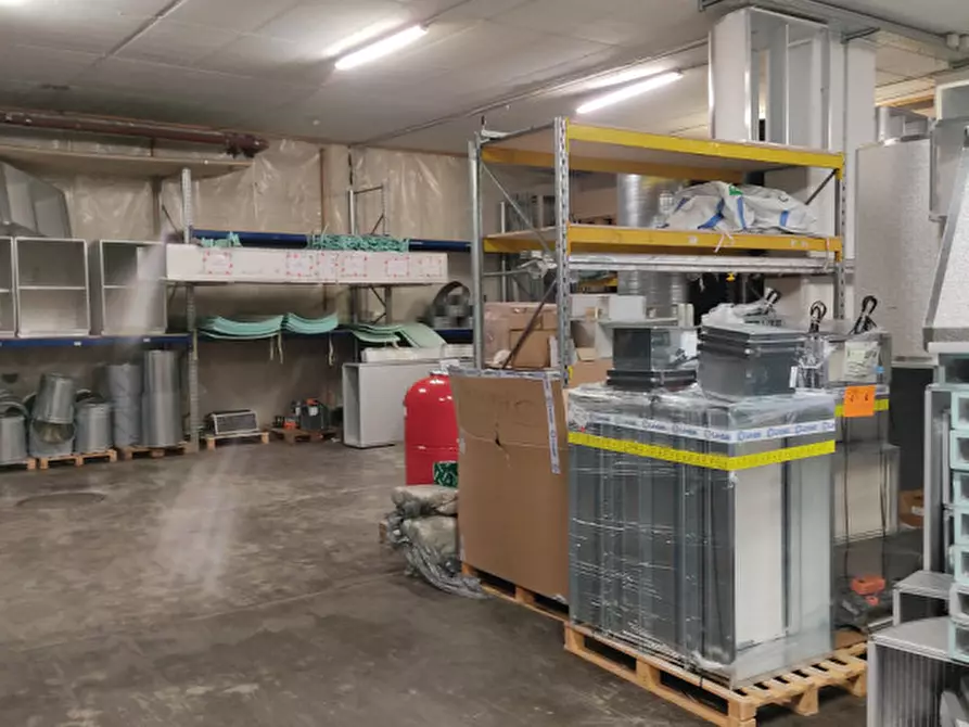 Immagine 1 di Magazzino in vendita  in Innsbrucker Straße - Via Innsbruck a Bolzano