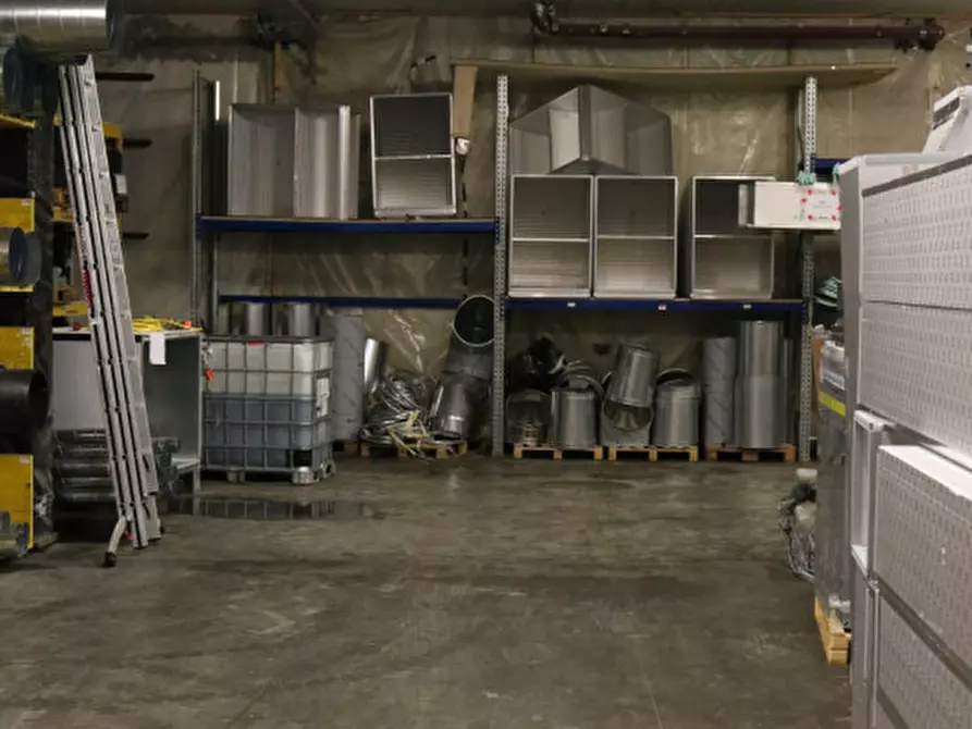 Immagine 6 di Magazzino in vendita  in Innsbrucker Straße - Via Innsbruck a Bolzano