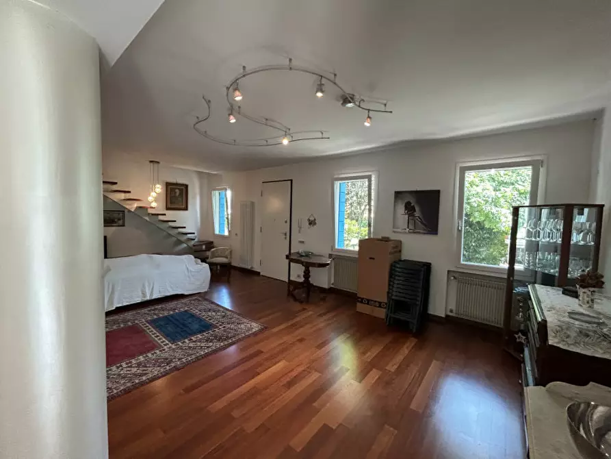 Immagine 4 di Casa bifamiliare in vendita  in VIA ZANELLA a Abano Terme