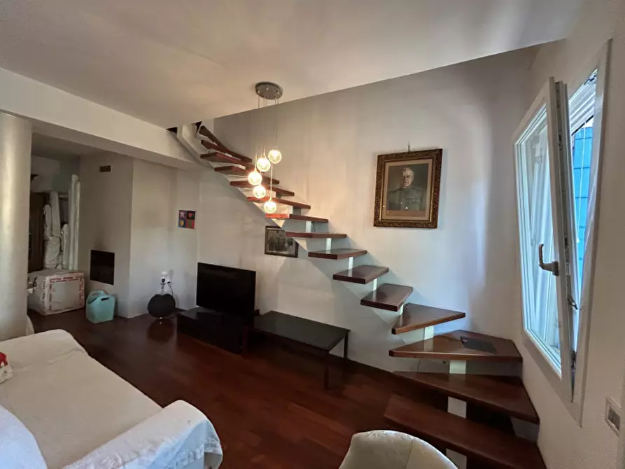 Immagine 5 di Casa bifamiliare in vendita  in VIA ZANELLA a Abano Terme