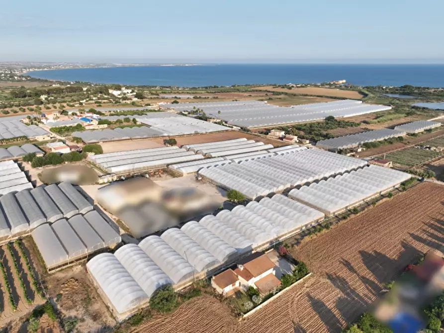 Immagine 9 di Casa indipendente in vendita  in Via delle Fiamme Gialle a Ispica