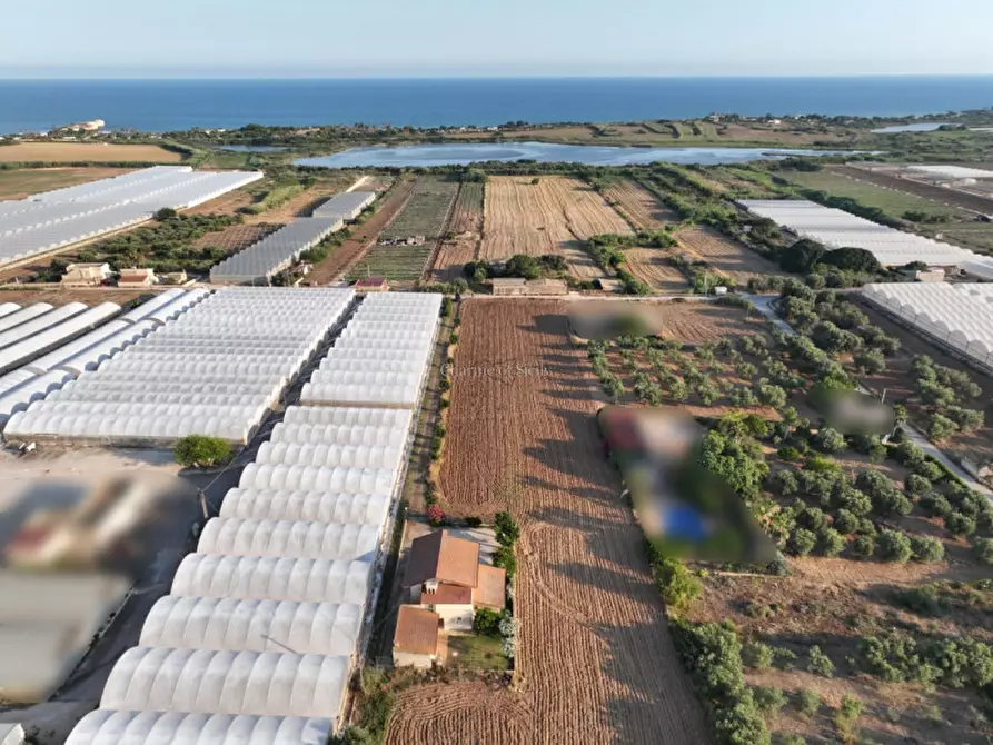 Immagine 11 di Casa indipendente in vendita  in Via delle Fiamme Gialle a Ispica