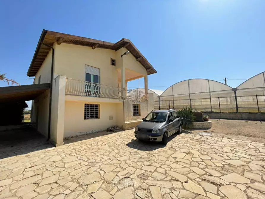 Immagine 13 di Casa indipendente in vendita  in Via delle Fiamme Gialle a Ispica