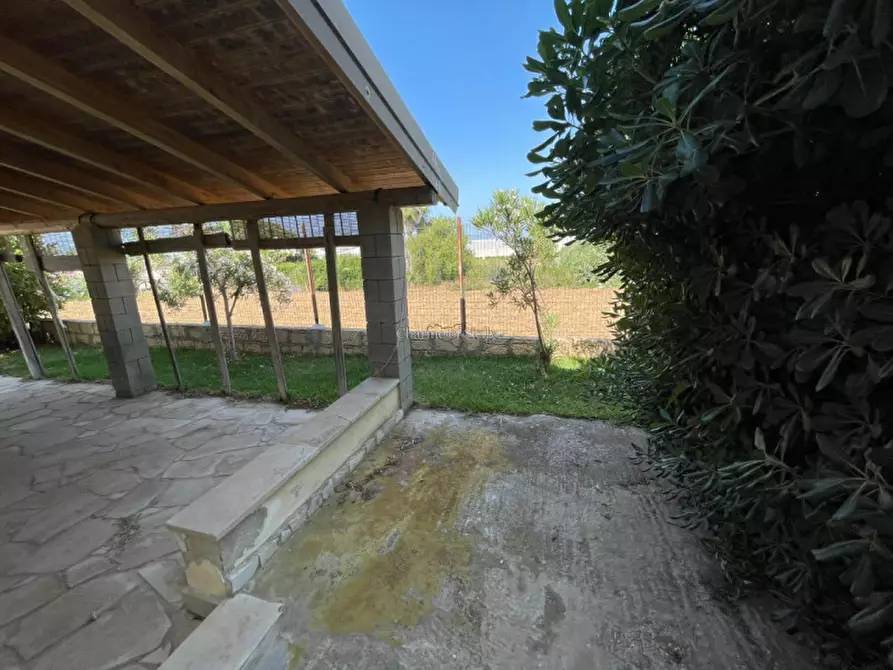 Immagine 20 di Casa indipendente in vendita  in Via delle Fiamme Gialle a Ispica