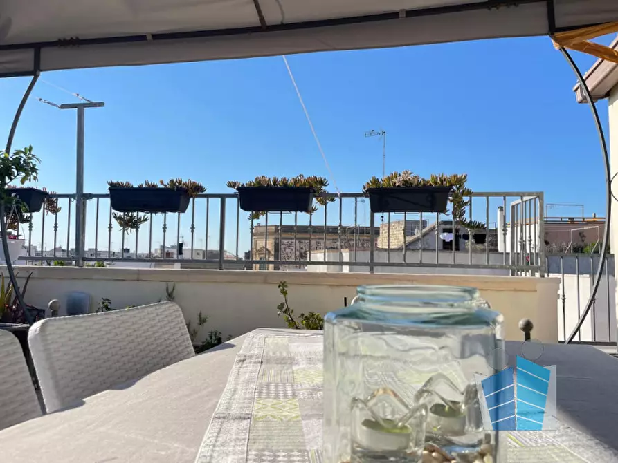 Immagine 2 di Casa indipendente in vendita  in Via Montello a Poggiardo