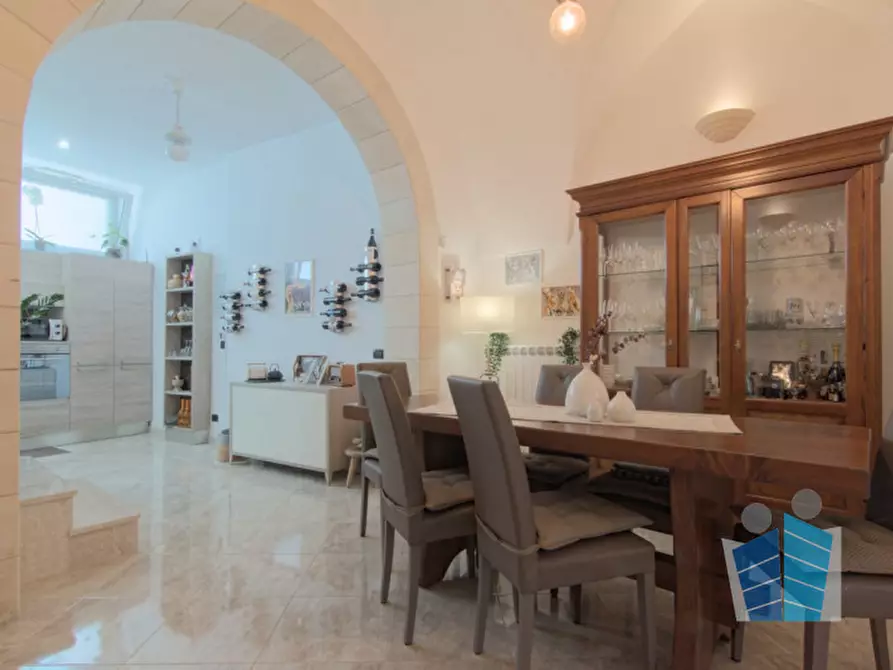 Immagine 4 di Casa indipendente in vendita  in Via Montello a Poggiardo