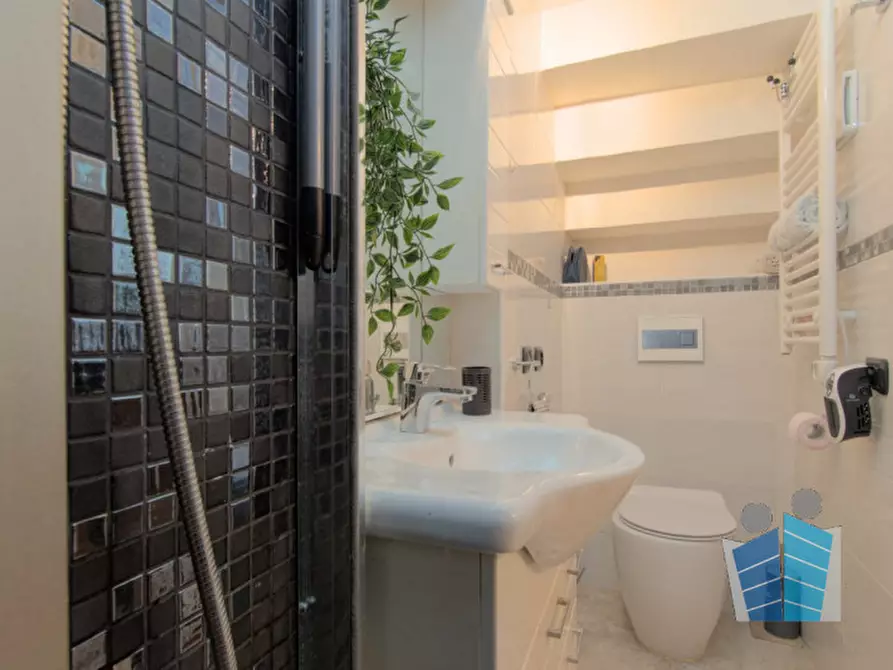 Immagine 19 di Casa indipendente in vendita  in Via Montello a Poggiardo