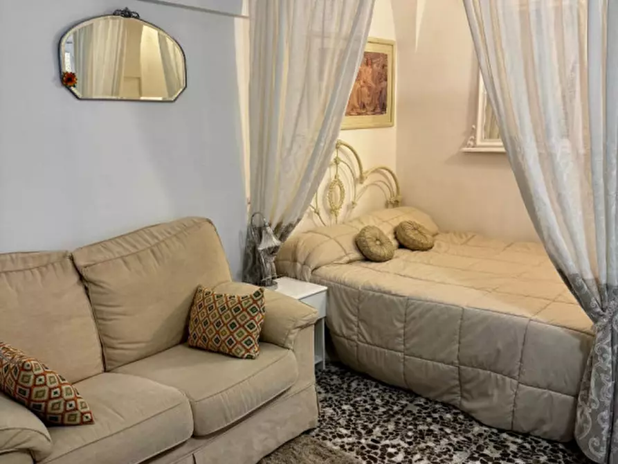 Immagine 5 di Casa indipendente in vendita  in Via Fiume a Ceglie Messapico