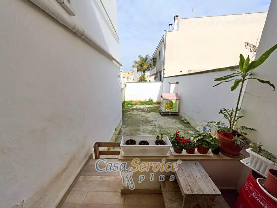 Immagine 4 di Casa indipendente in vendita  in Via Manzoni a Matino