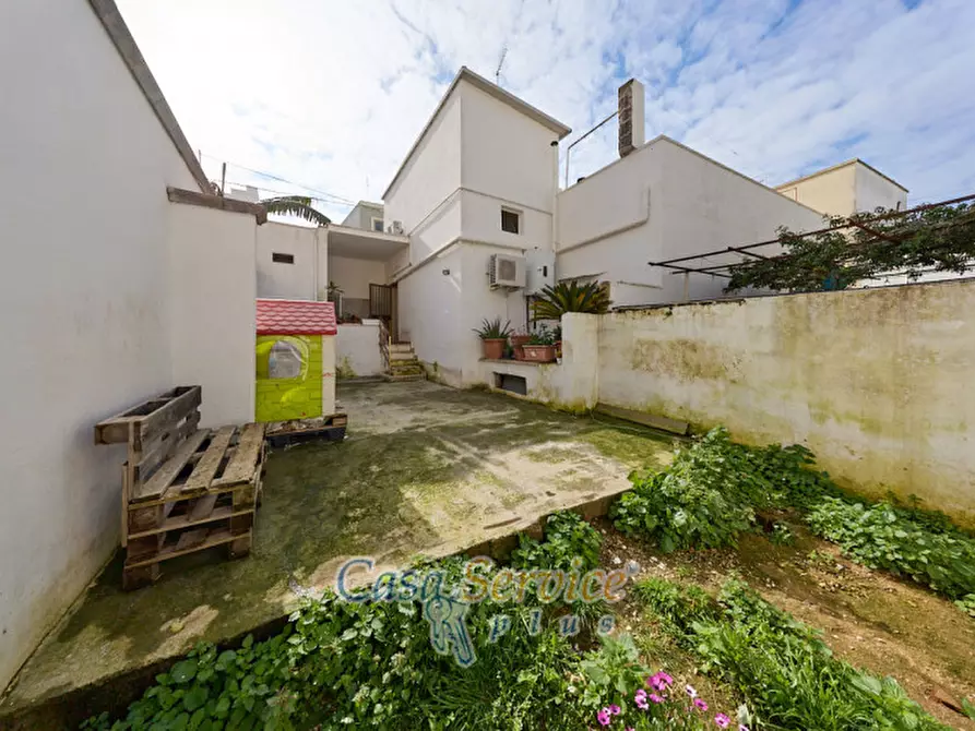 Immagine 6 di Casa indipendente in vendita  in Via Manzoni a Matino