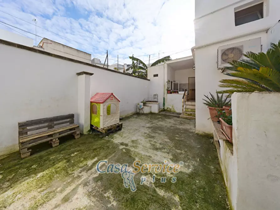 Immagine 7 di Casa indipendente in vendita  in Via Manzoni a Matino