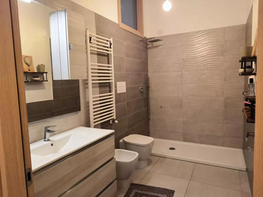 Immagine 11 di Appartamento in vendita  in Via Maddalena 71 a Vasto