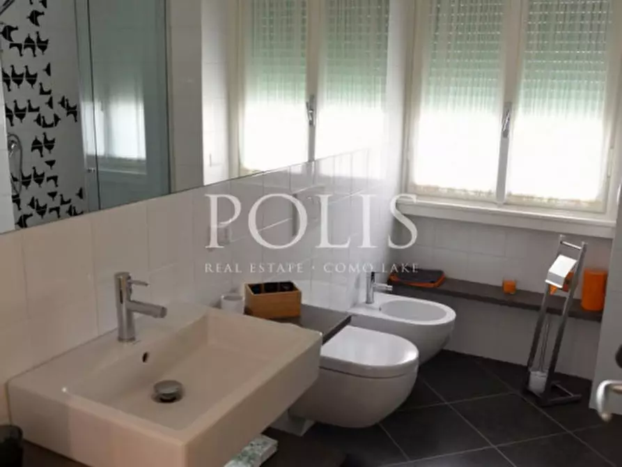 Immagine 9 di Appartamento in affitto  in VIA PESSINA a Como