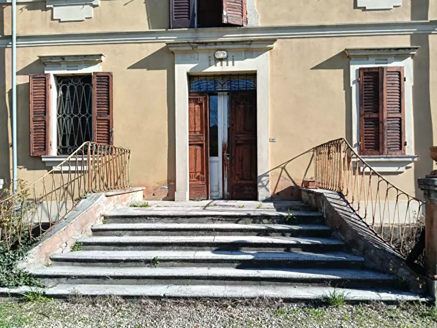 Immagine 2 di Villa in vendita  in Via Bassa Paolucci a Formigine