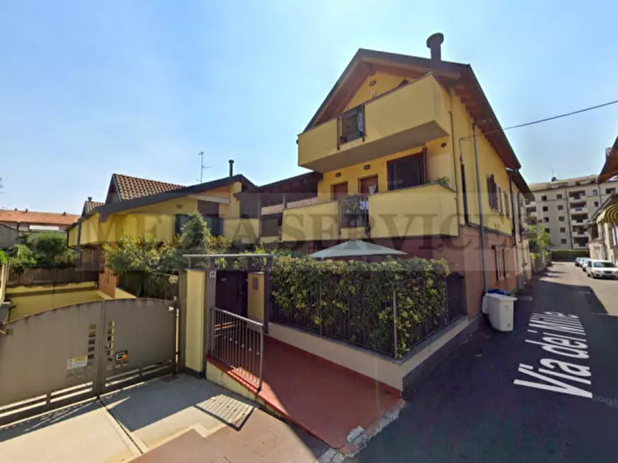 Immagine 1 di Appartamento in vendita  in via dei Mille n° 15 a Rho