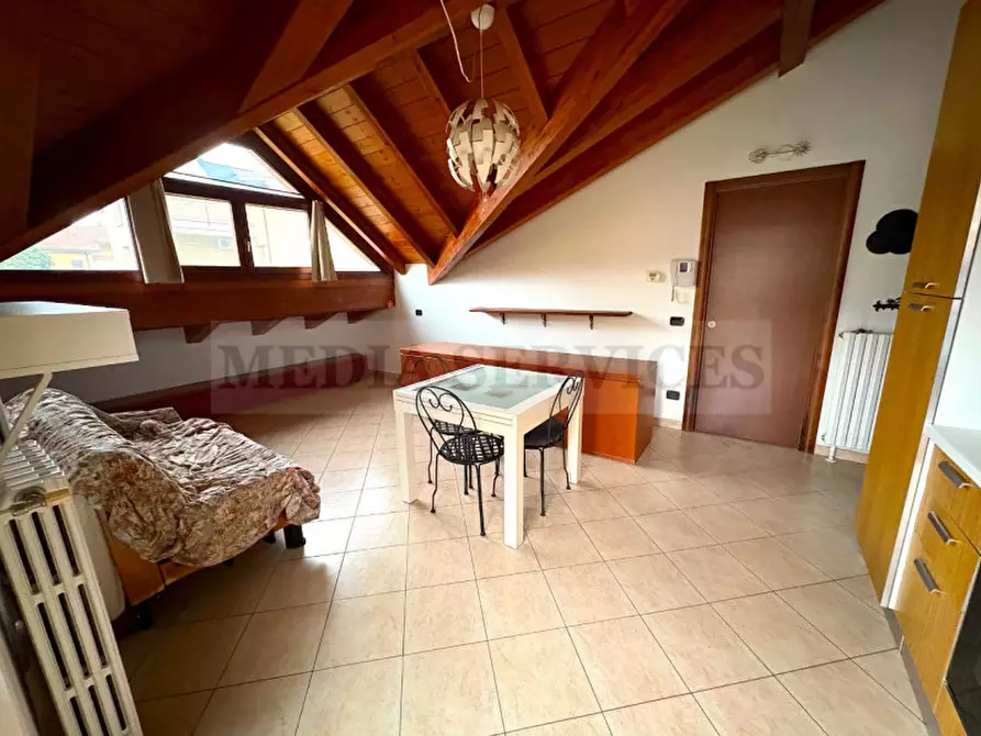 Immagine 12 di Appartamento in vendita  in via dei Mille n° 15 a Rho