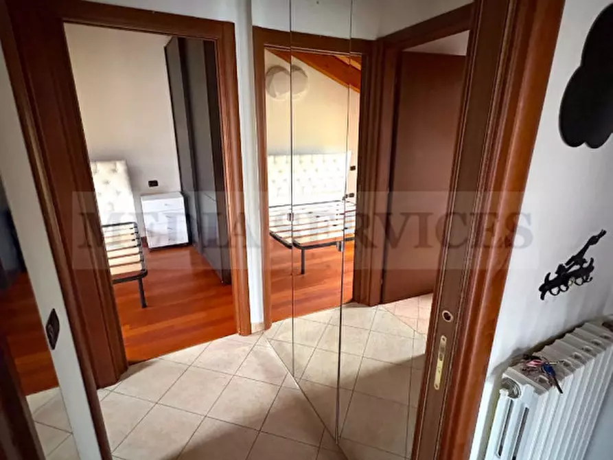 Immagine 15 di Appartamento in vendita  in via dei Mille n° 15 a Rho