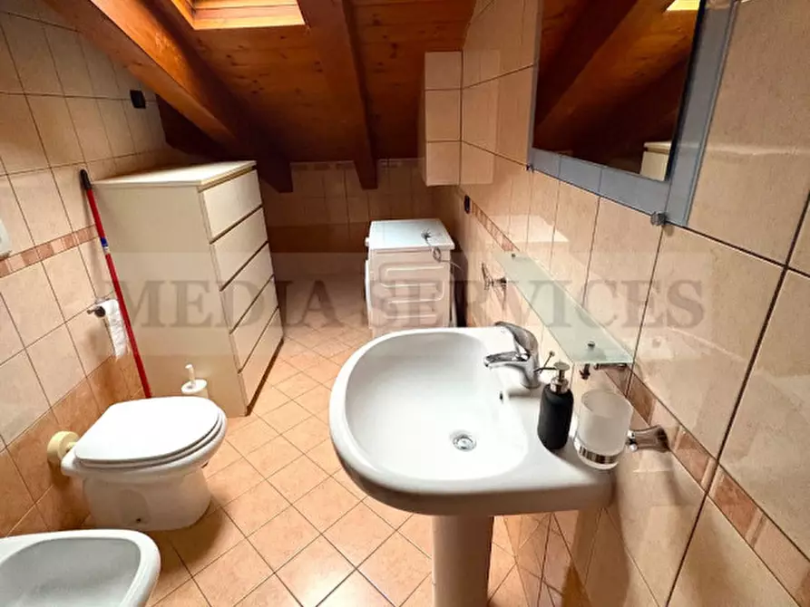 Immagine 17 di Appartamento in vendita  in via dei Mille n° 15 a Rho