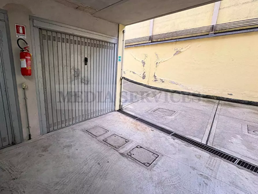 Immagine 27 di Appartamento in vendita  in via dei Mille n° 15 a Rho