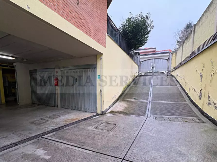 Immagine 28 di Appartamento in vendita  in via dei Mille n° 15 a Rho