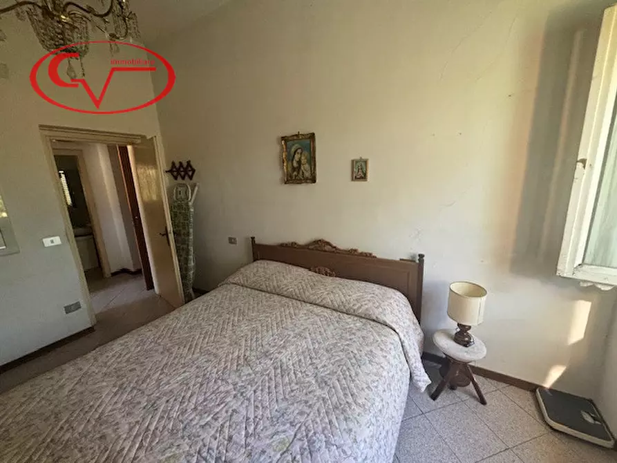 Immagine 11 di Casa quadrifamiliare in vendita  a Laterina Pergine Valdarno