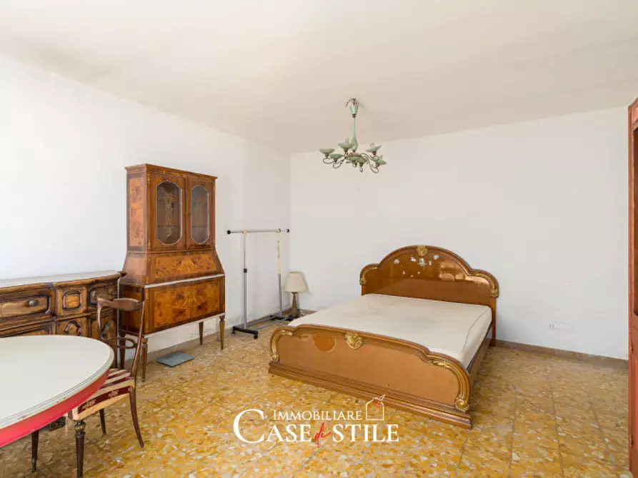 Immagine 6 di Appartamento in vendita  in Via Castagno a Ortonovo