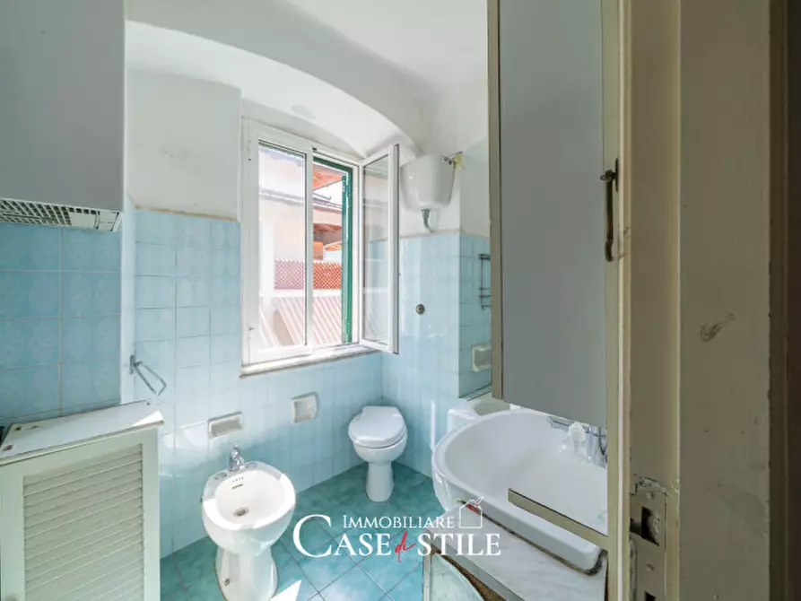 Immagine 13 di Appartamento in vendita  in Via Castagno a Ortonovo