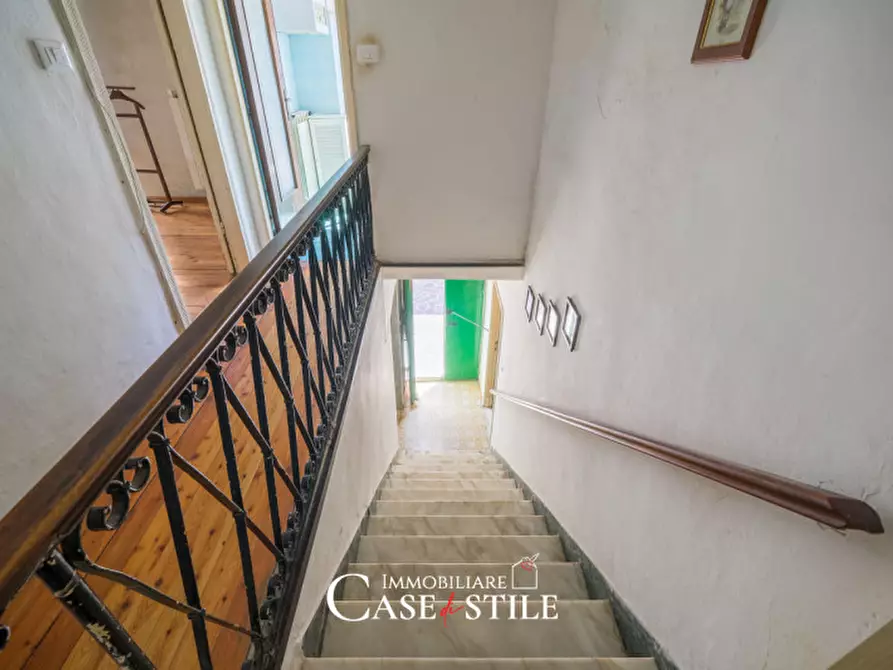 Immagine 15 di Appartamento in vendita  in Via Castagno a Ortonovo