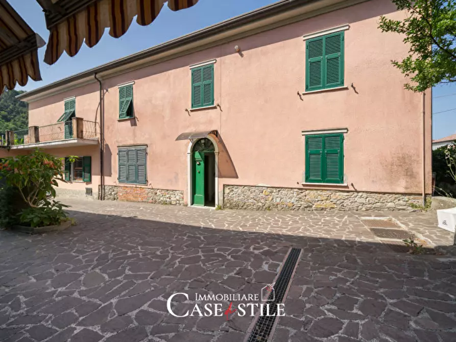 Immagine 17 di Appartamento in vendita  in Via Castagno a Ortonovo