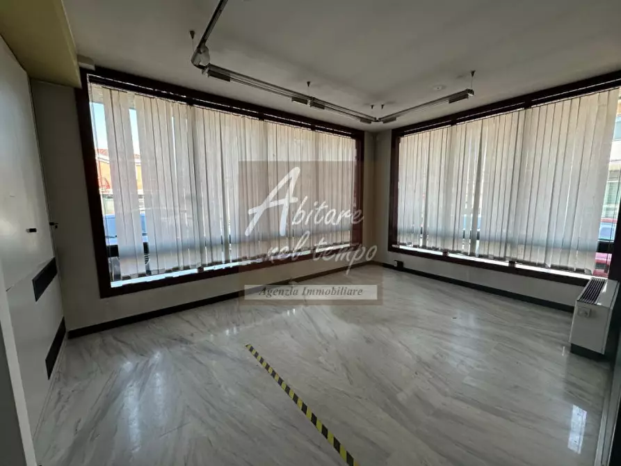 Immagine 10 di Negozio in vendita  in VI VALSUGANA 151 a San Giorgio In Bosco