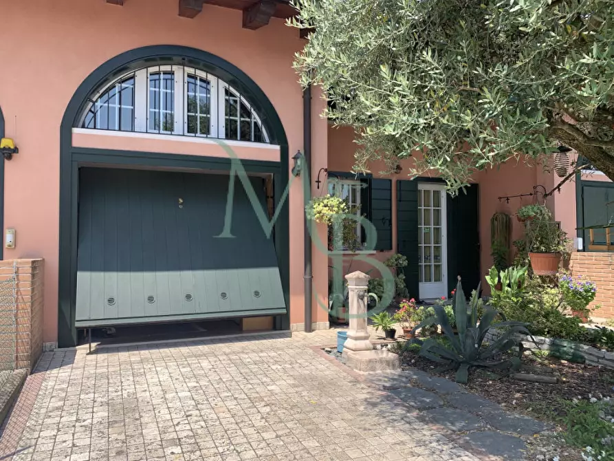 Immagine 2 di Casa trifamiliare in vendita  in Camposampiero Via C. Pavese a Camposampiero