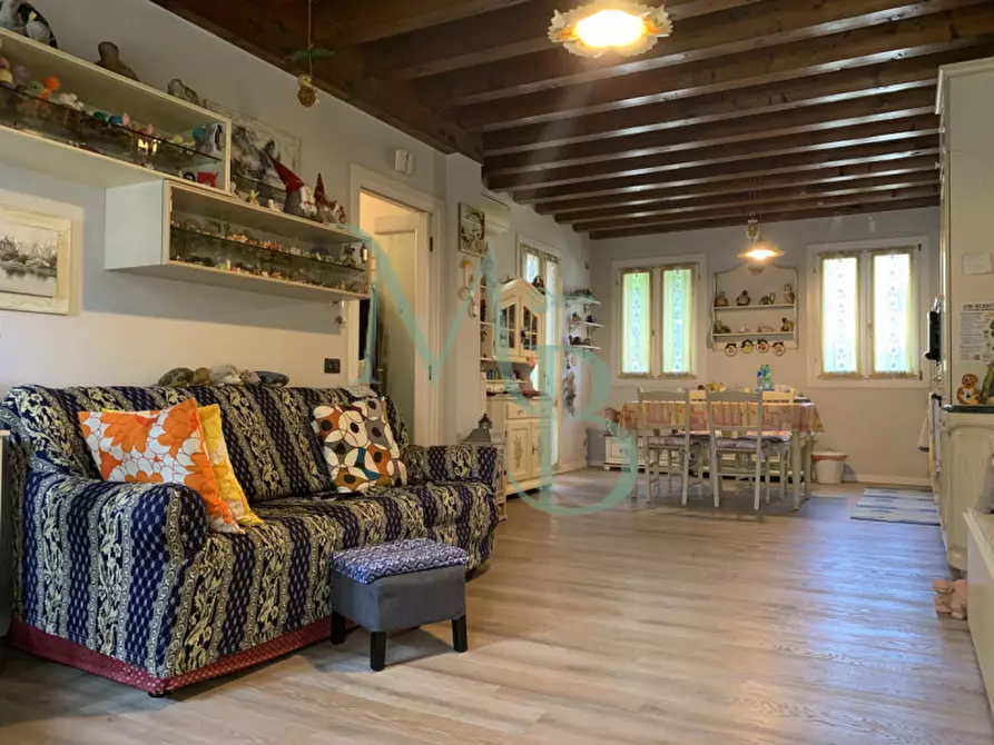 Immagine 9 di Casa trifamiliare in vendita  in Camposampiero Via C. Pavese a Camposampiero