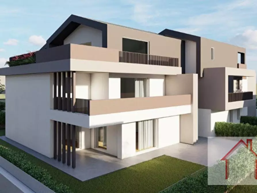 Immagine 5 di Appartamento in vendita  in Via Legrenzi a Montebelluna