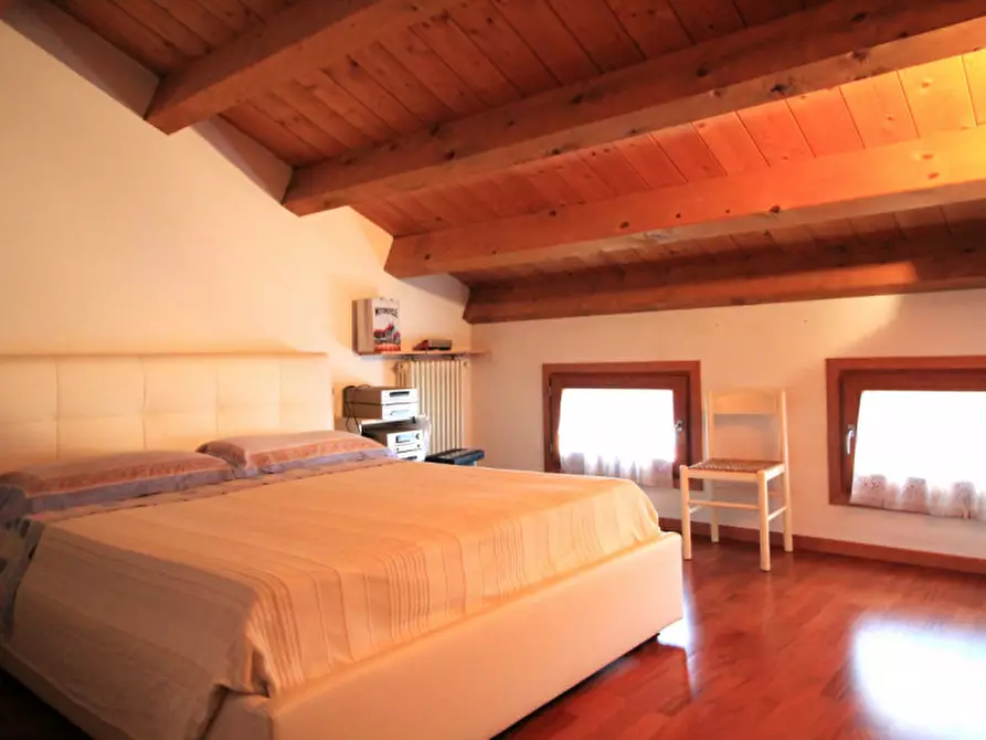 Immagine 14 di Appartamento in vendita  in Via Salvo D'Acquisto a Galzignano Terme