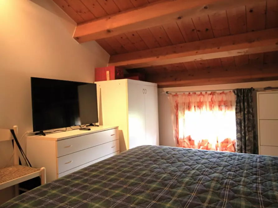 Immagine 18 di Appartamento in vendita  in Via Salvo D'Acquisto a Galzignano Terme