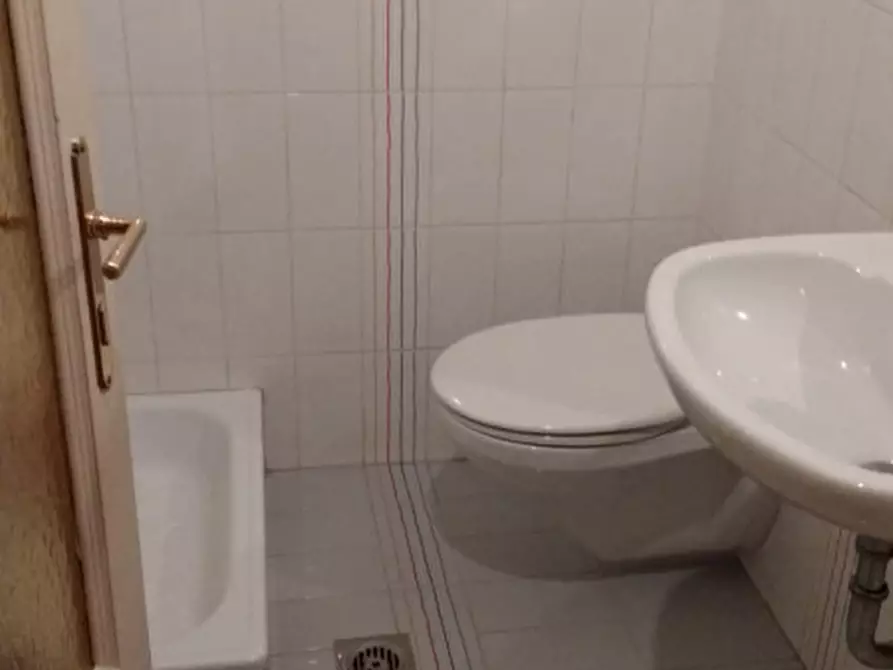 Immagine 10 di Appartamento in affitto  in Piazza della Vittoria - Siegesplatz a Bolzano