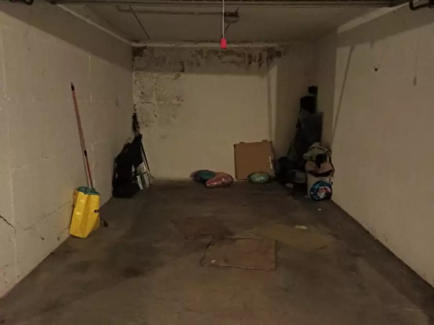 Immagine 15 di Appartamento in affitto  in Piazza della Vittoria - Siegesplatz a Bolzano