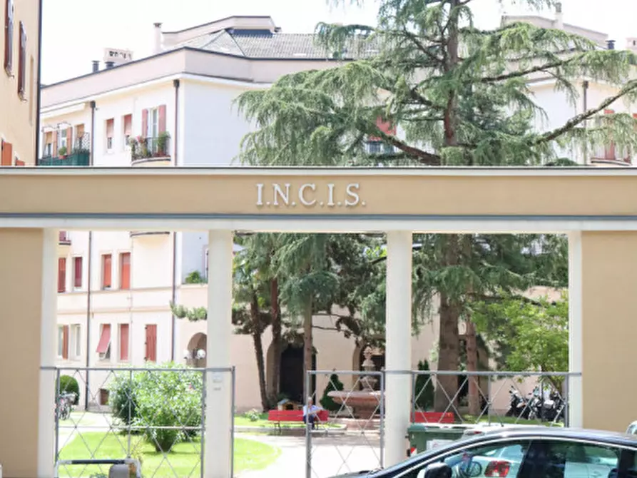 Immagine 17 di Appartamento in affitto  in Piazza della Vittoria - Siegesplatz a Bolzano