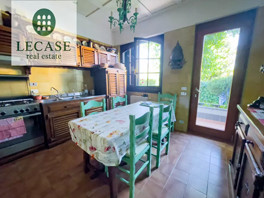 Immagine 6 di Villa in vendita  in Via Fratelli Cervi a Forte Dei Marmi