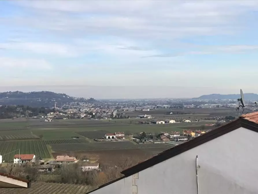 Immagine 7 di Villetta a schiera in vendita  in Via Castelli Bella Guardia, 68 a Montecchio Maggiore