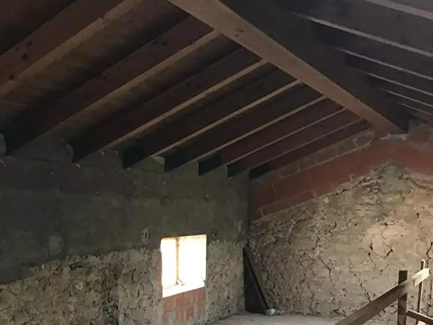 Immagine 15 di Villetta a schiera in vendita  in Via Castelli Bella Guardia, 68 a Montecchio Maggiore