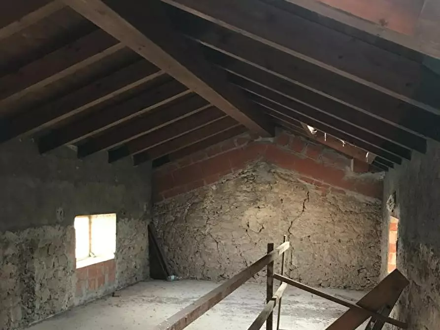 Immagine 16 di Villetta a schiera in vendita  in Via Castelli Bella Guardia, 68 a Montecchio Maggiore