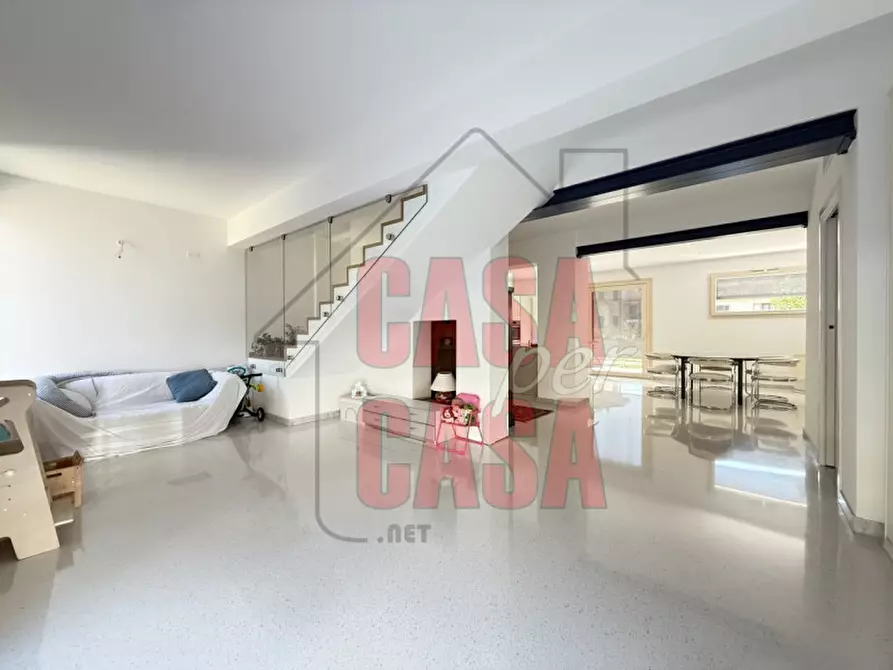 Immagine 2 di Casa indipendente in vendita  in Via Meggiaro a Este