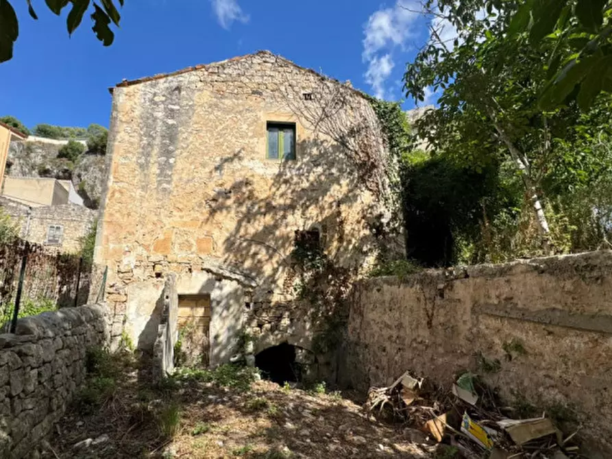 Immagine 3 di Casa indipendente in vendita  a Modica