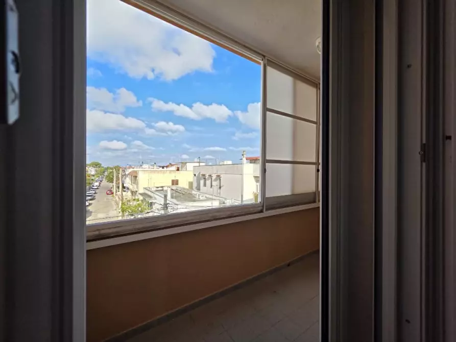 Immagine 23 di Appartamento in vendita  in Via Giuseppe Verdi , 39 a Ginosa