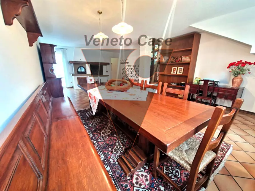 Immagine 13 di Villa in vendita  in Via Cagnola a Saonara