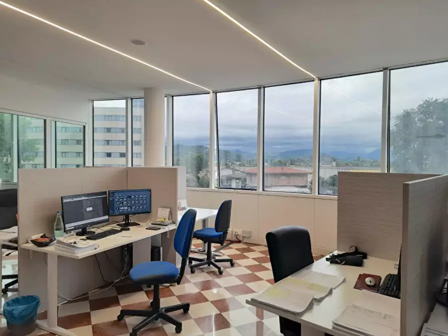 Immagine 6 di Ufficio in affitto  in via dei frassini a Vicenza