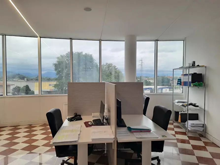 Immagine 7 di Ufficio in affitto  in via dei frassini a Vicenza