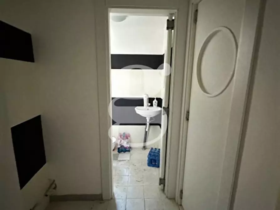 Immagine 14 di Negozio in vendita  in Via Colonnello Francesco Magistri, N°101-103 a Milazzo